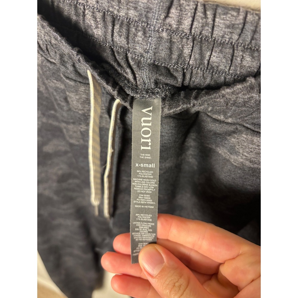 Vuori Performance Jogger Long Inseam 27" Dark Camo Grey XS VW203-L - Picture 3 of 5